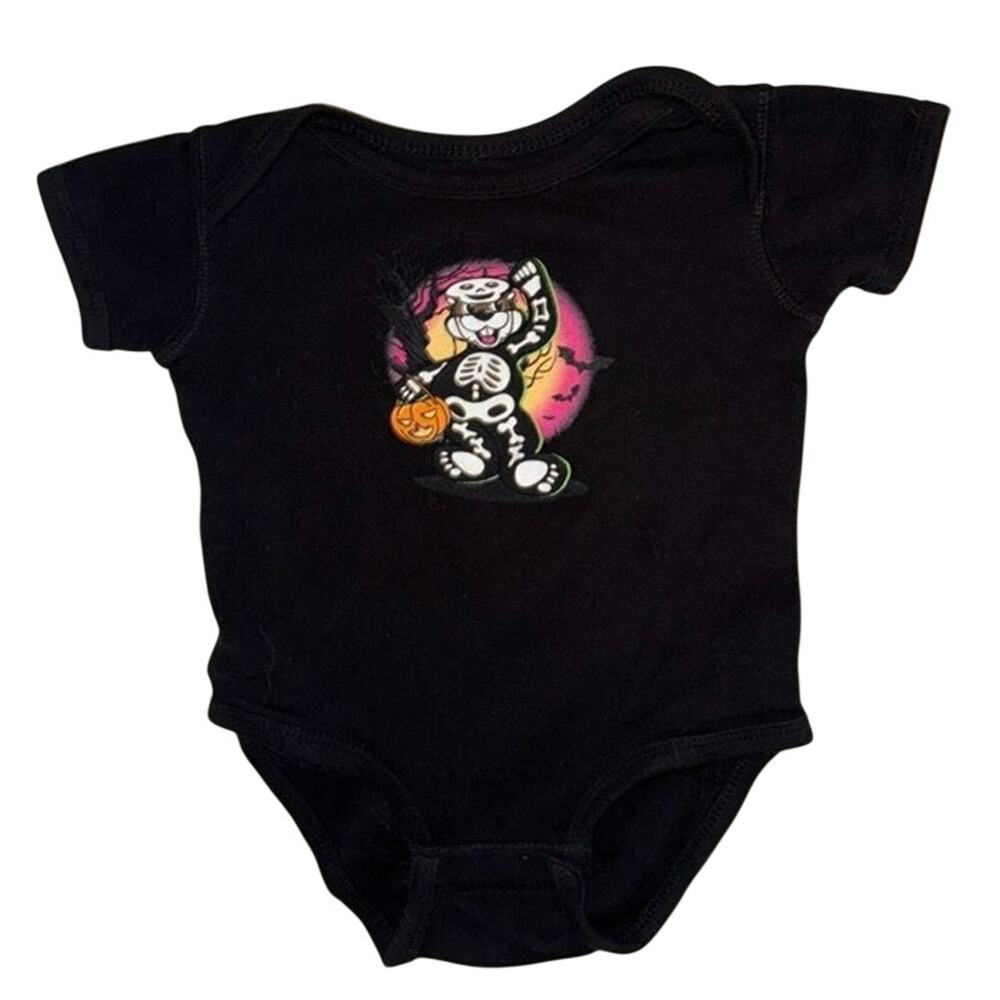 Buc-ee's bucees Baby Bodysuit onesie Beaver Halloween skeleton 12 Months unisex